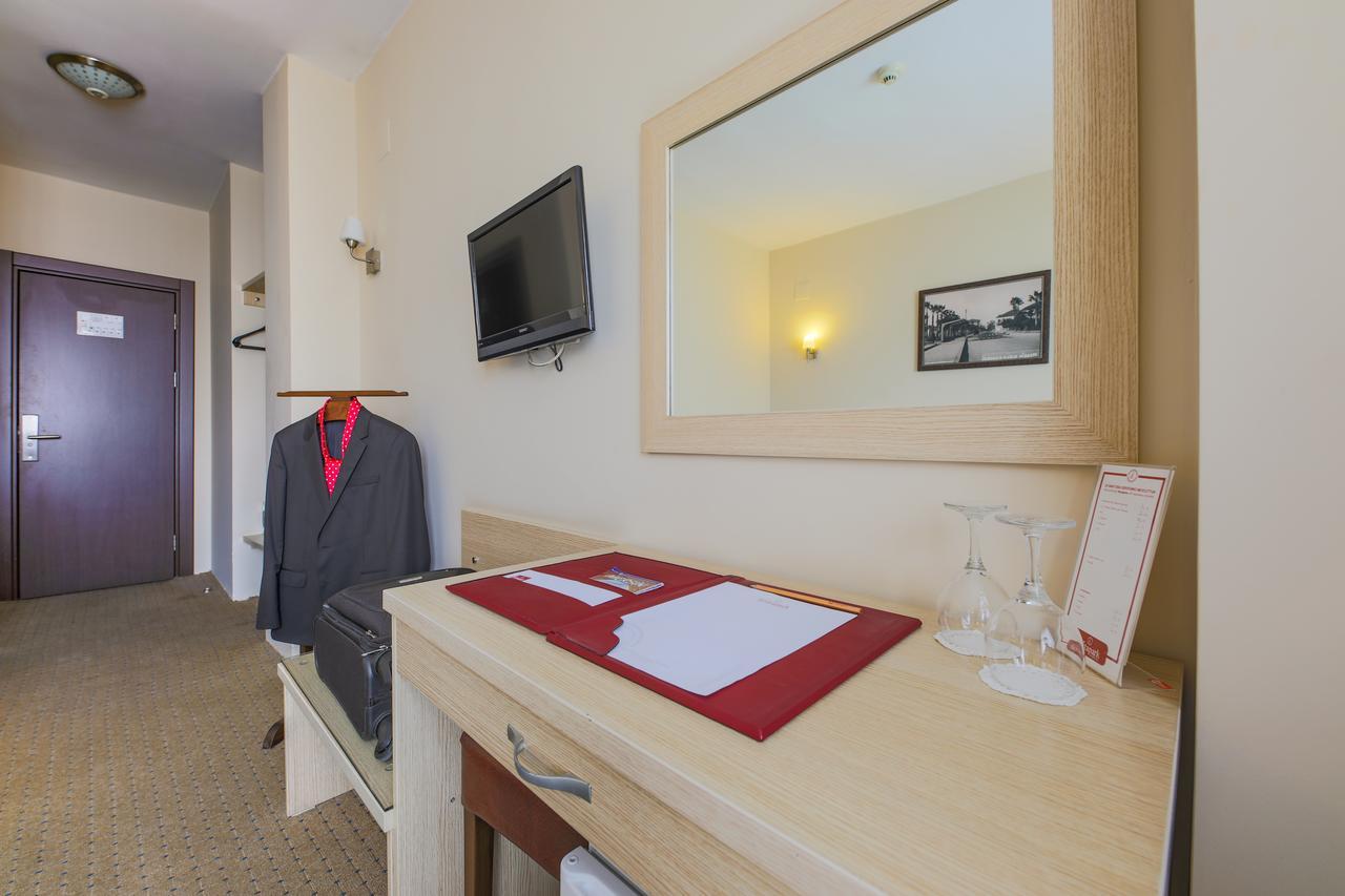 Hostapark Hotel Mersin  Exterior photo
